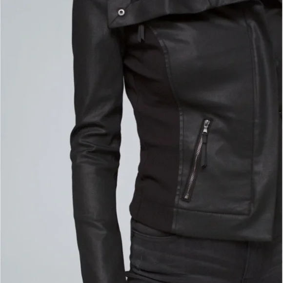 White House Black Market Black Moto Jacket Women’s Coated Denim Size Small - Picture 2 of 8